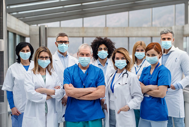 Doctors wearing mask